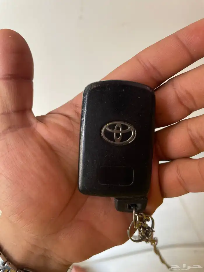 مفتاح كورلا 2015 اصلي للبيع 1