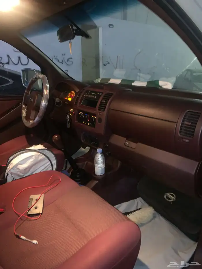 نيسان نافارا 9