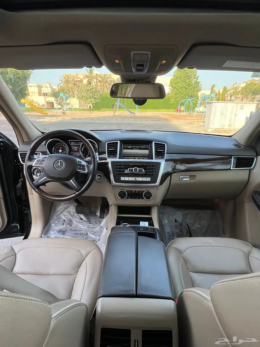 مرسيدس ML500 16