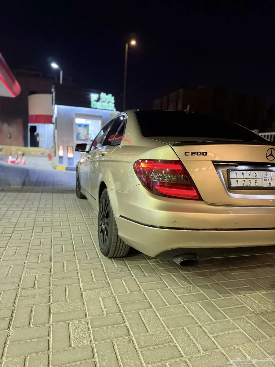 مرسيدس c200 8