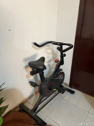 دراجة رياضية شبه جديدة 0