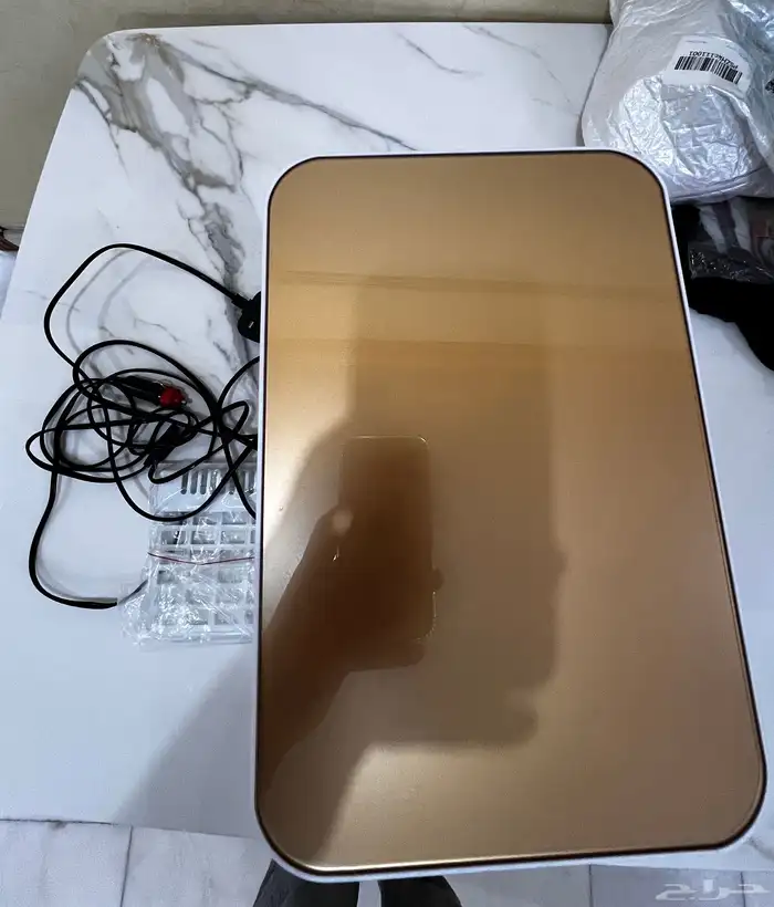 ثلاجة 8 لتر للسياره والبيت لحفظ الادويه 0