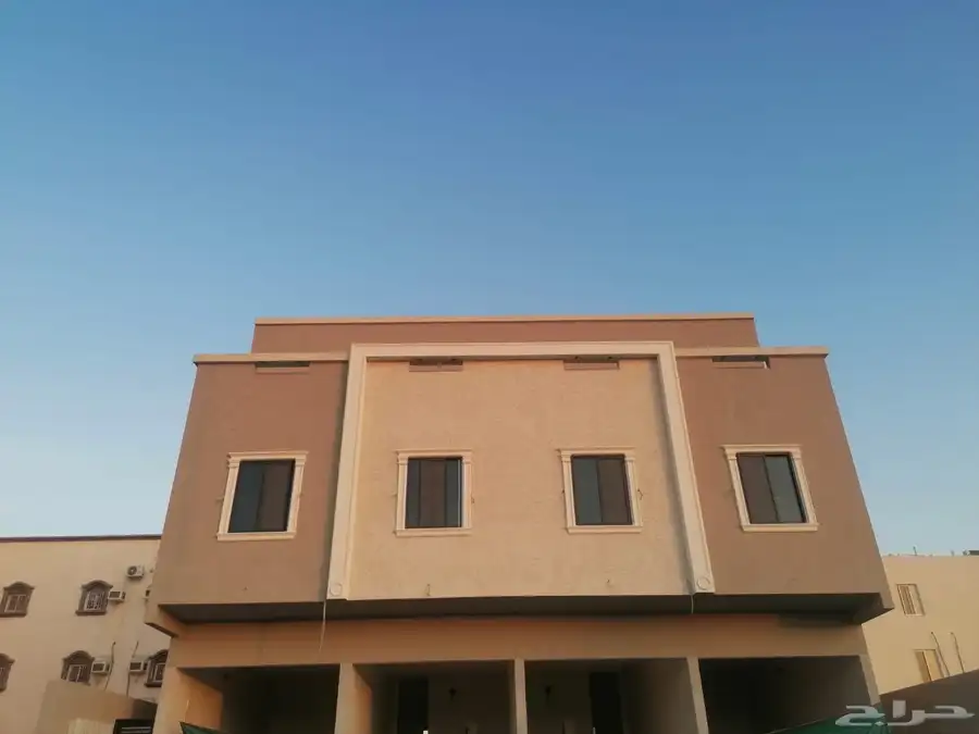 For sale or rent A building consisting of ten apartments 0