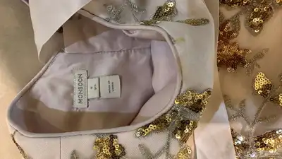 فساتين بناتي جميلة جدا شبه جديد نظيف جدا بسعر مخفض 11