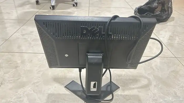 شاشة DELL 2
