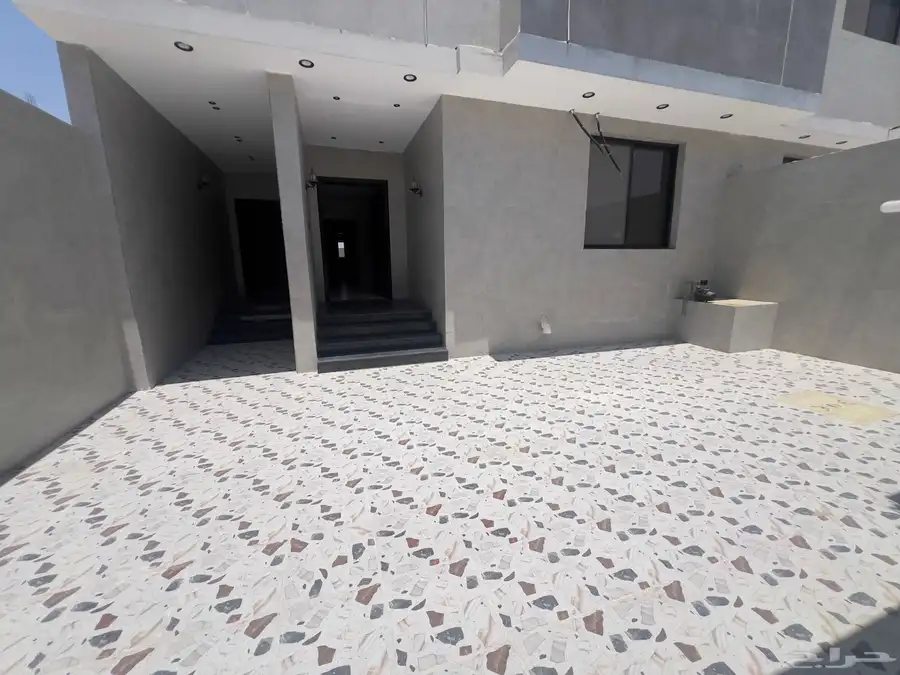 فيلا للبيع مودرن 1