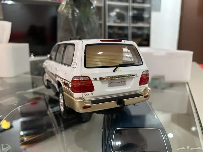 مجسم سيارة 4