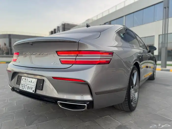 للبيع جينسس g80 رويال سبورت (أعلى فئة) 8