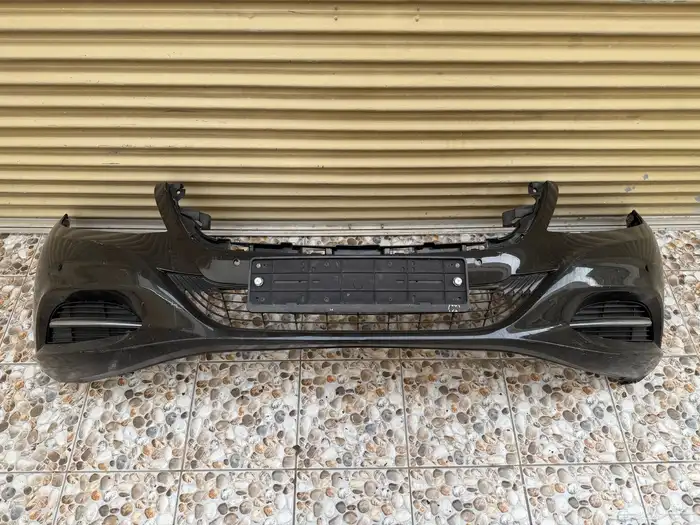 صدام امامي مرسيدس يخت 2016 امريكي 0