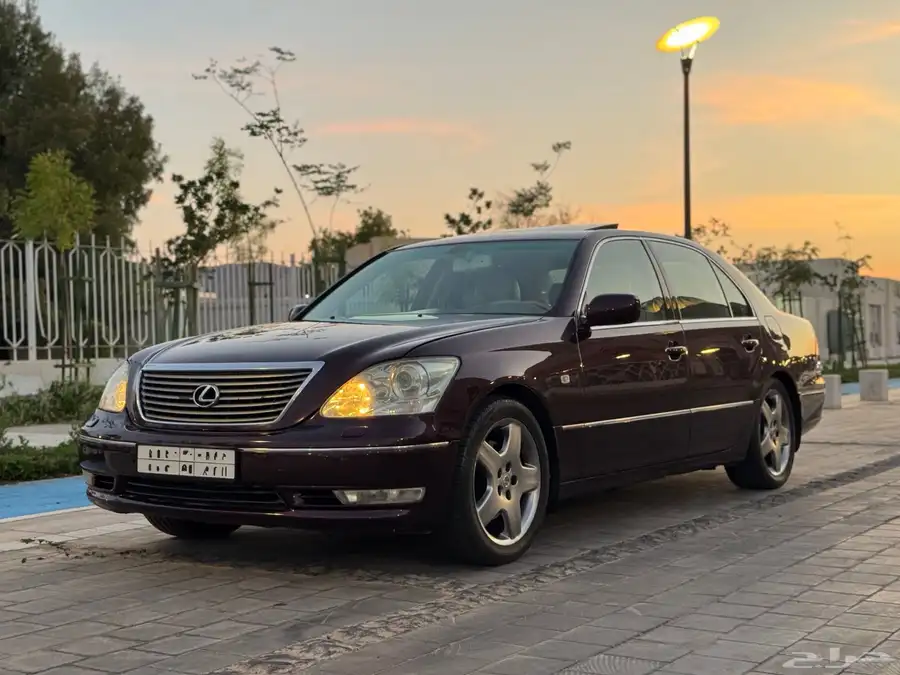 2005 Lexus LS430 8