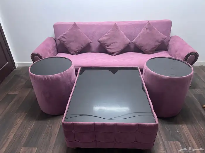 كنبه تركيه مع طاولاتها 0
