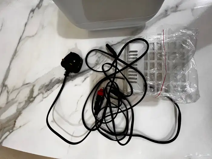 ثلاجة 8 لتر للسياره والبيت لحفظ الادويه 5