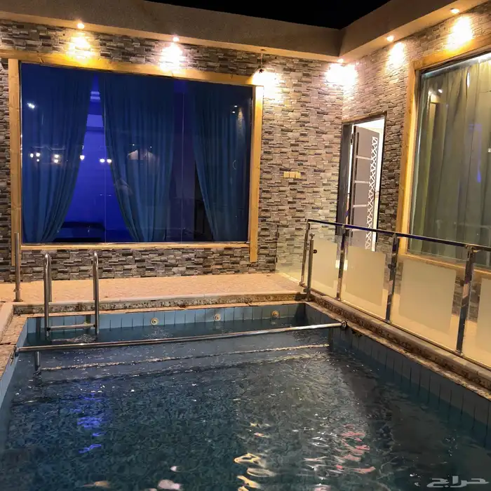 شاليهات مسابح داخليه اوخارجيه450 وسط الاسبوع جنوب الرياض 5
