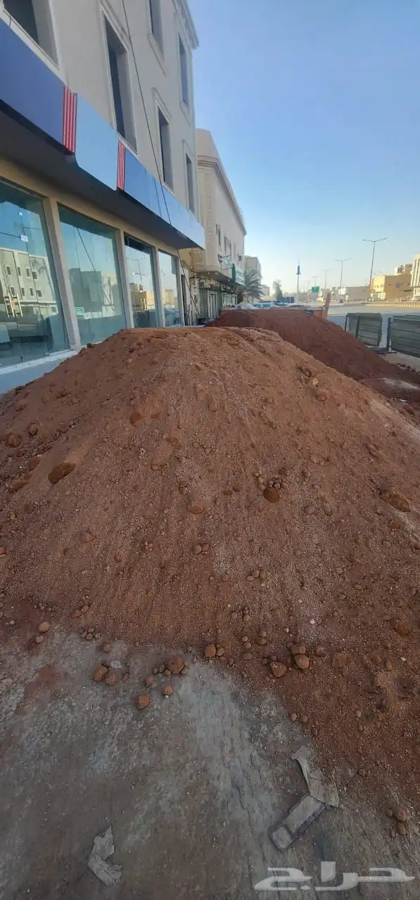 دفان صبيز كساره رمل احمر حفر ودك وترحيل رمل لياسه رمل 5