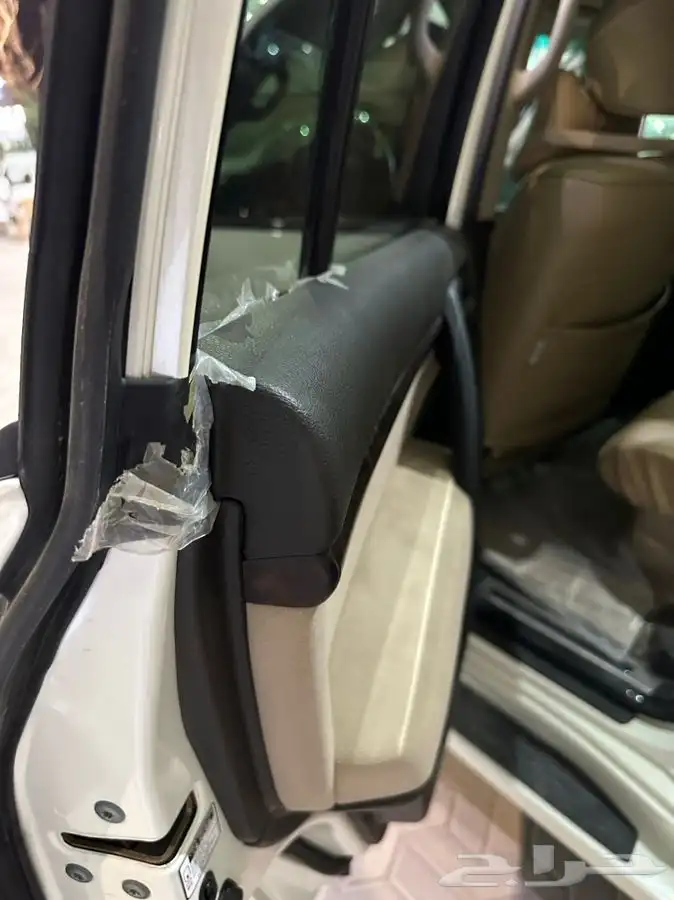 نبيع لاند كروزر 2011 مخزززن ( تم البيع ) 4