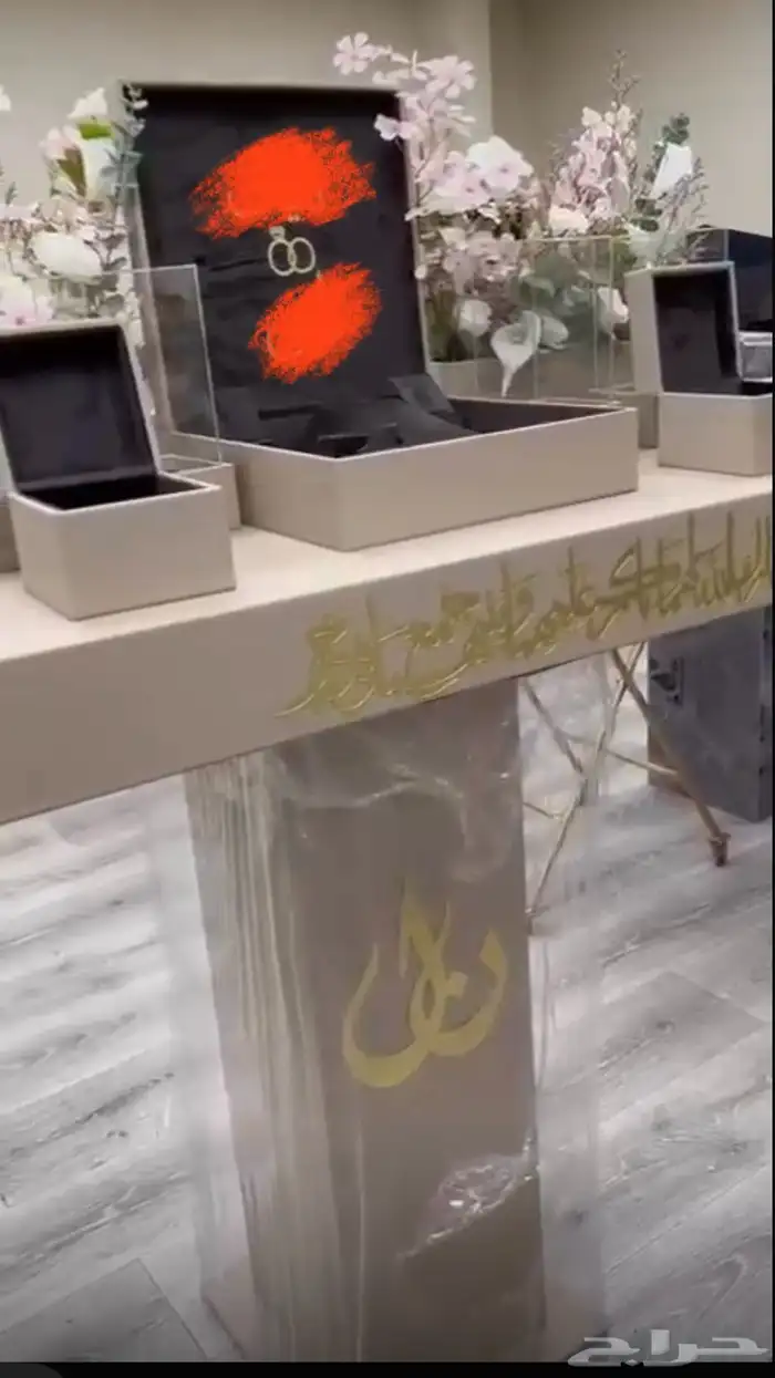 طاولة ملك استعمال مره واحدة فقط 0