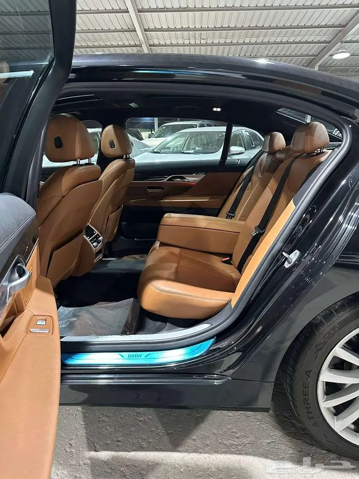 بي أم دبليو BMW 2019 12