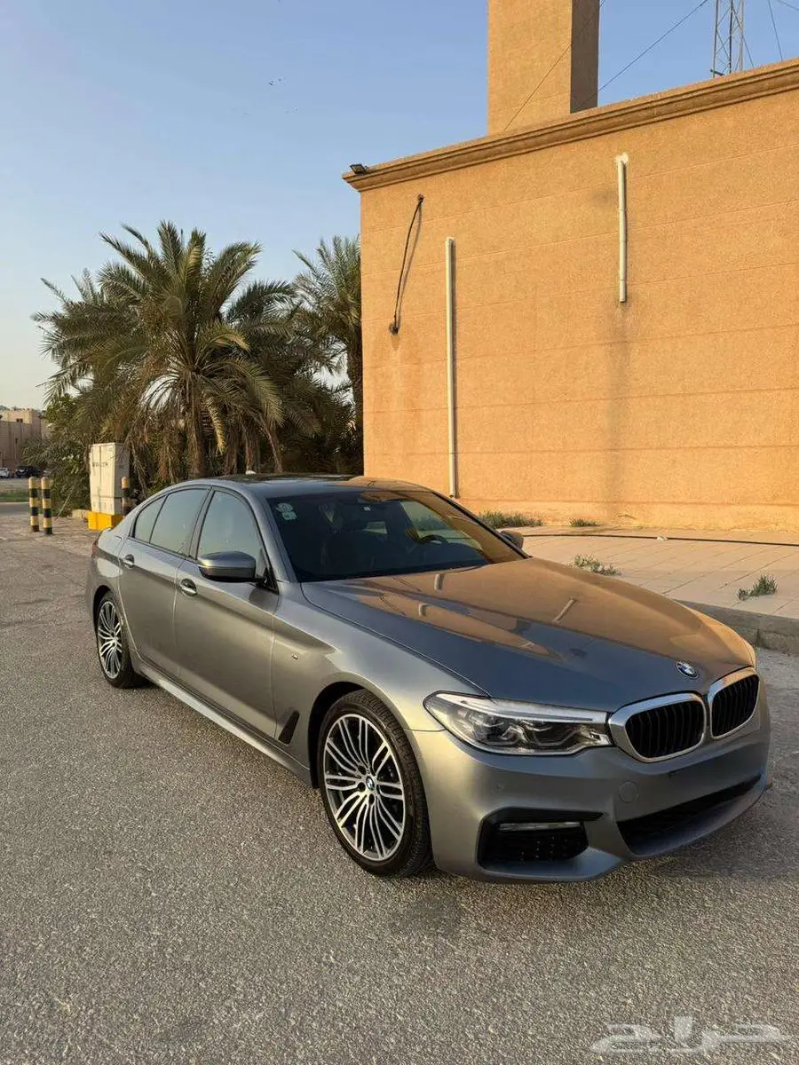 BMW 530i M kit موديل 2017 نظيف 4