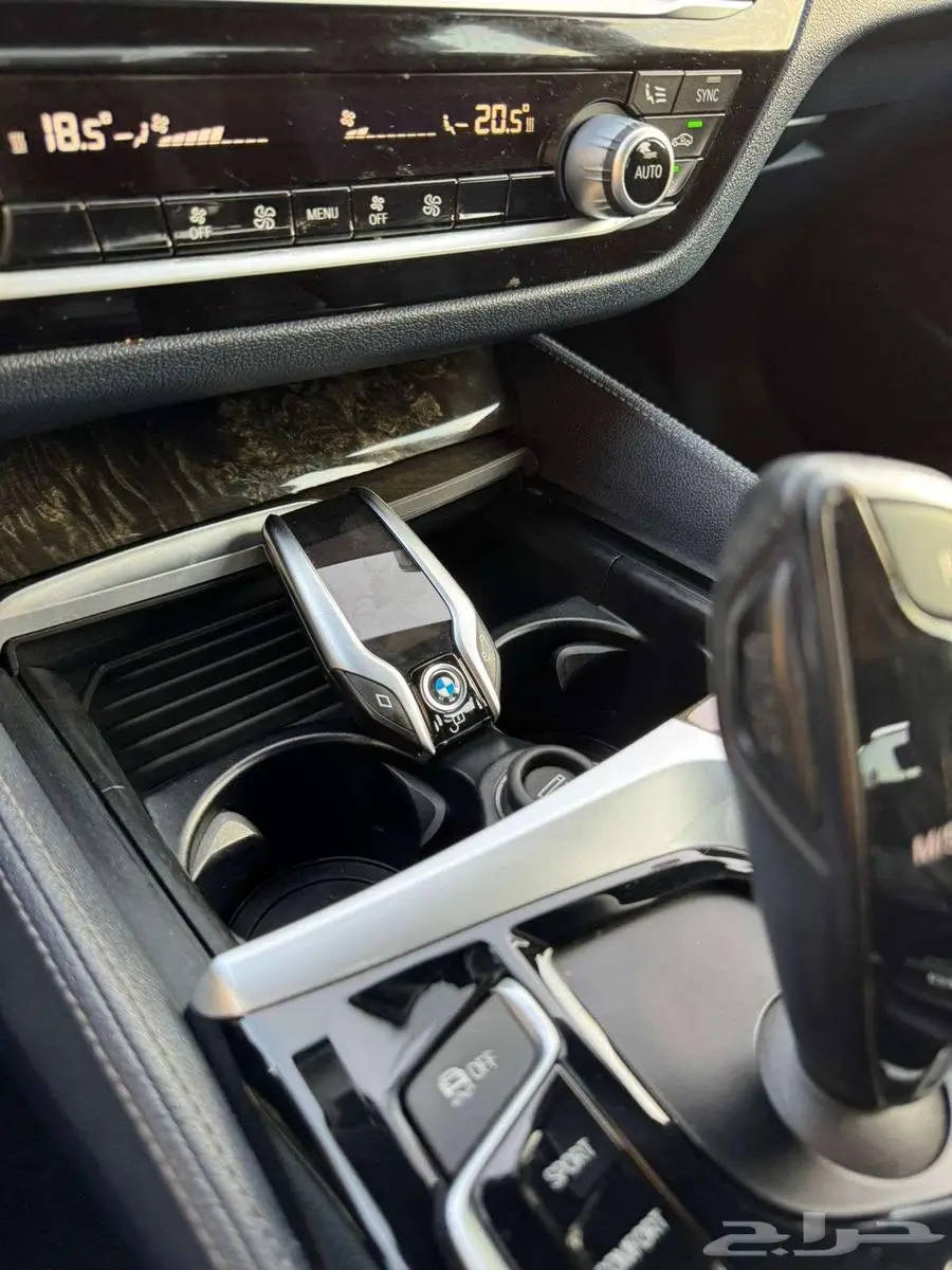 BMW 530i M kit موديل 2017 نظيف 16