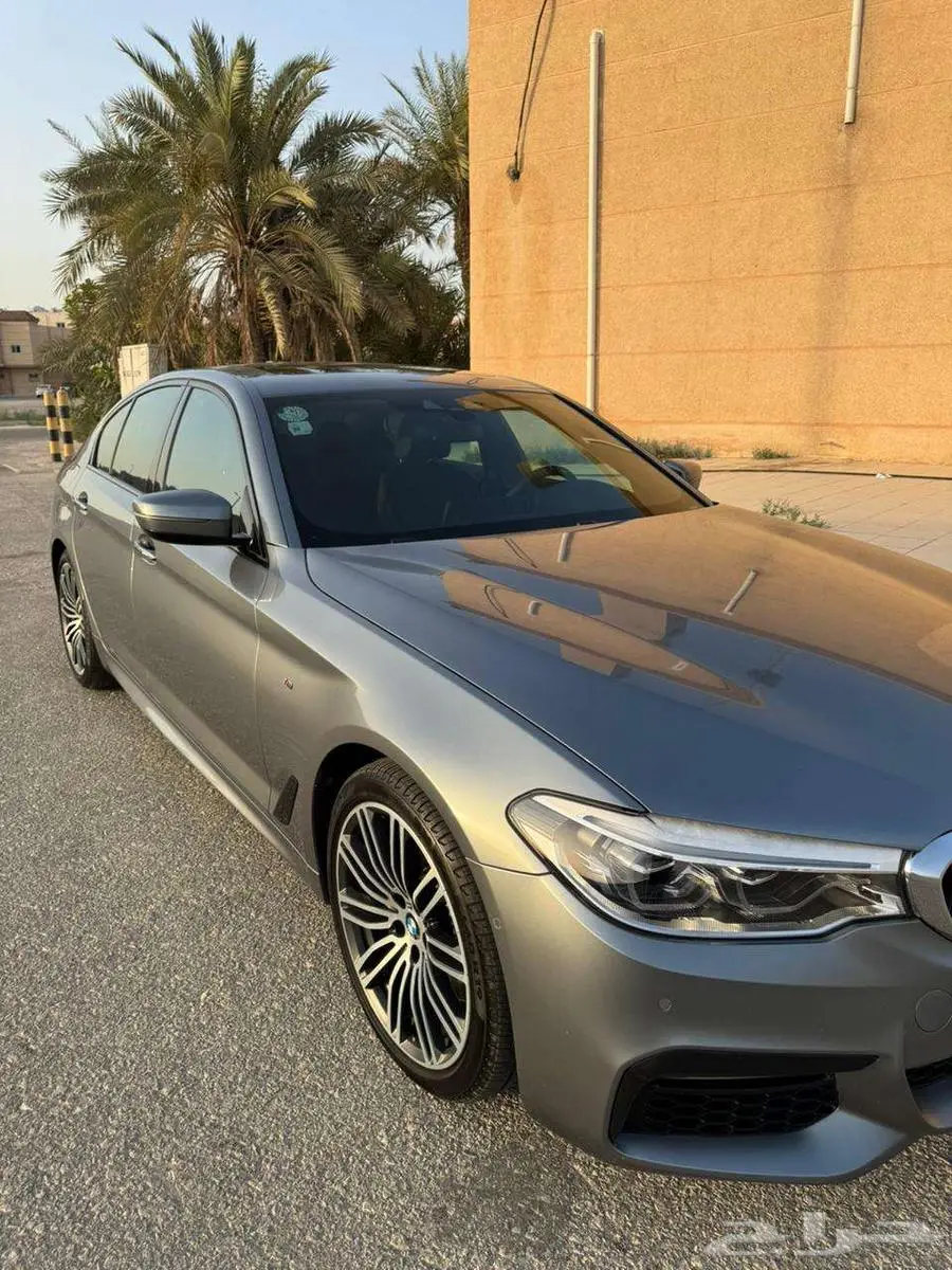 BMW 530i M kit موديل 2017 نظيف 2
