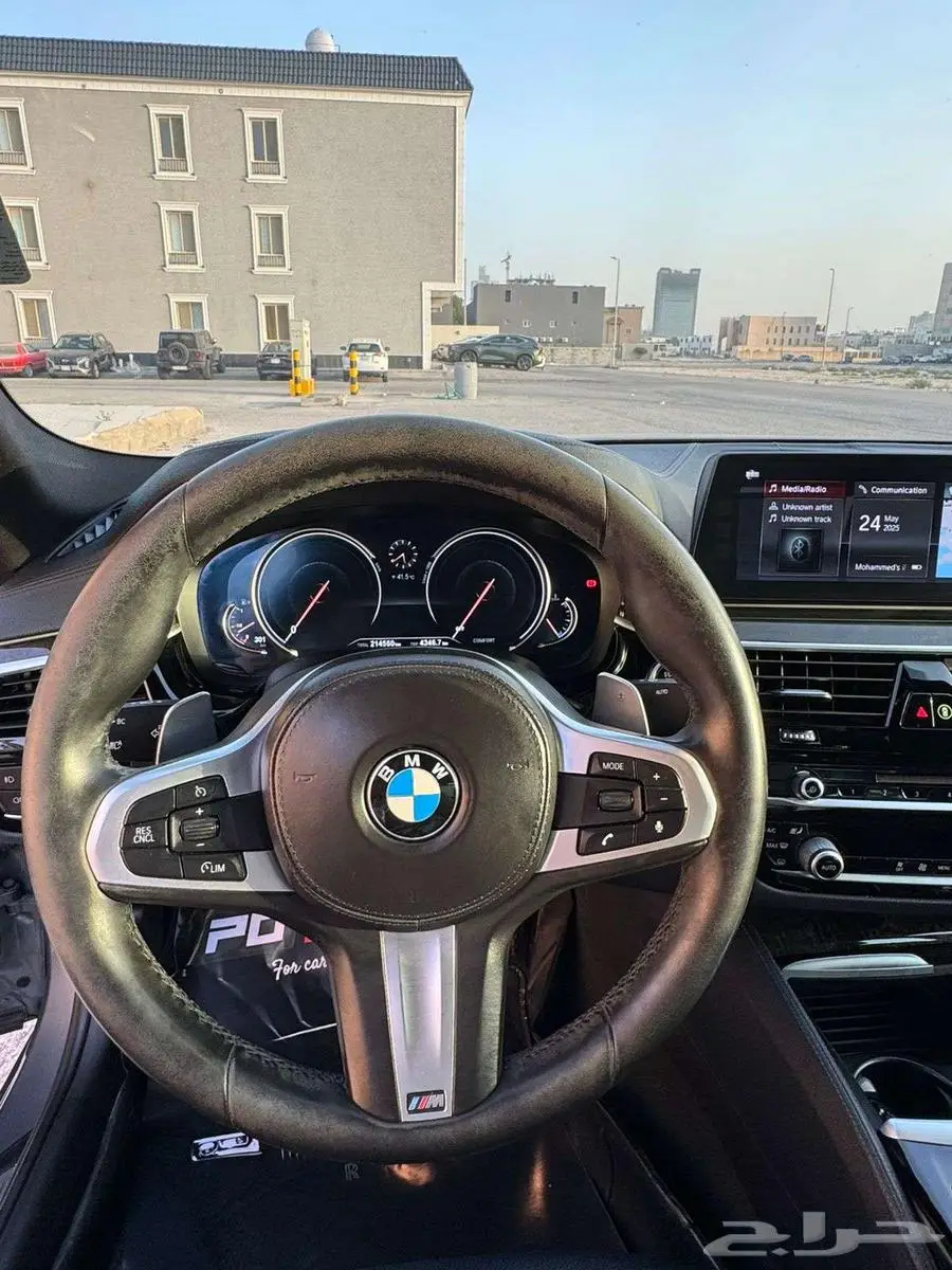 BMW 530i M kit موديل 2017 نظيف 13