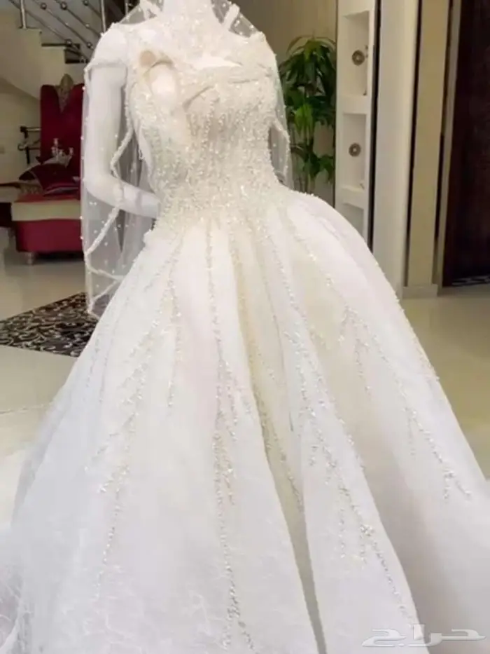 فستان زفاف للاجار او البيع 1