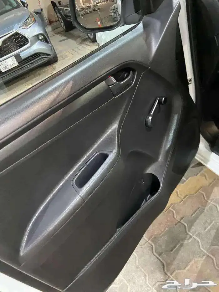 للبيع ايسوزو ديماكس 2022 غمارتين ديزل سعودي 28