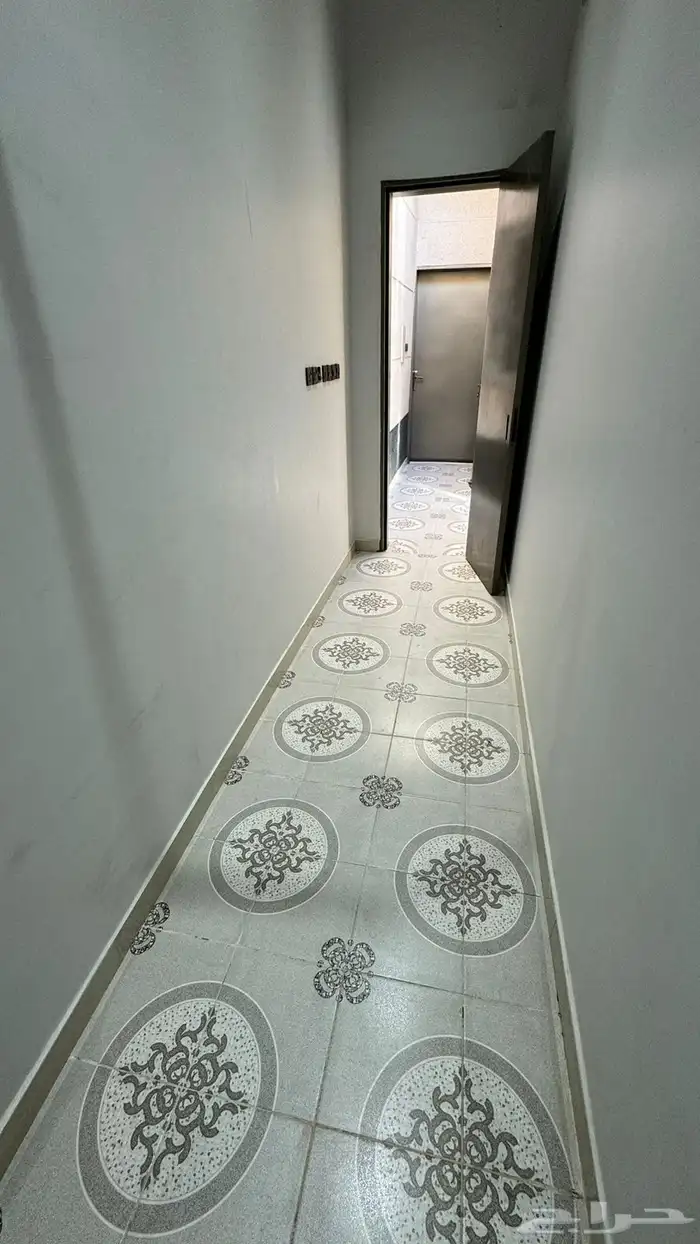 غرفة سائق للإيجار 1