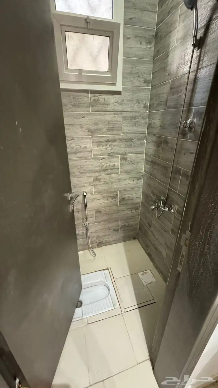 غرفة سائق للإيجار 3