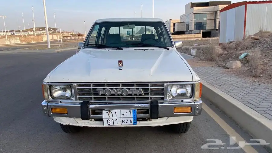 هايلوكس موديل 1986 شد بلد ( للمستخدم والهاوي ) 1