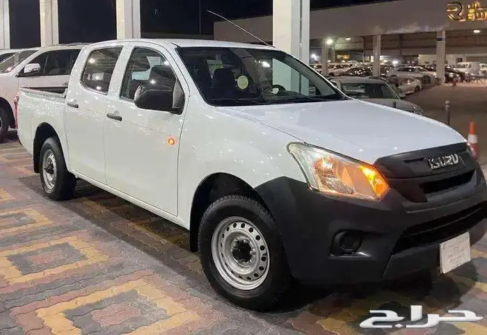 للبيع ايسوزو ديماكس 2022 غمارتين ديزل سعودي 2