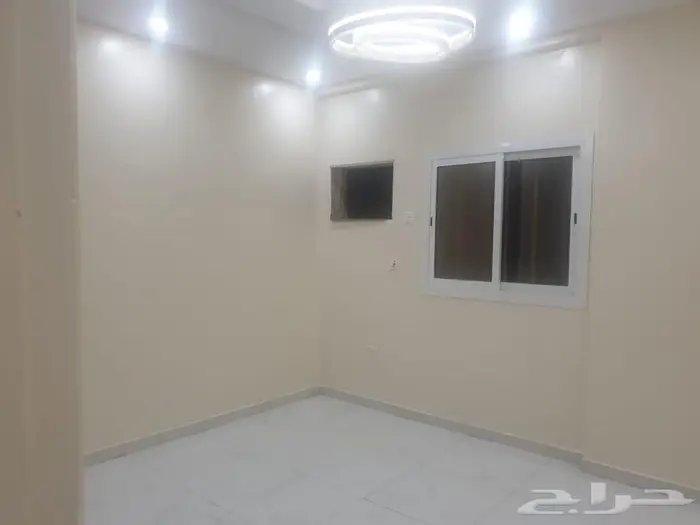 شقة للايجار جدة حي البوادي غرفتين 14