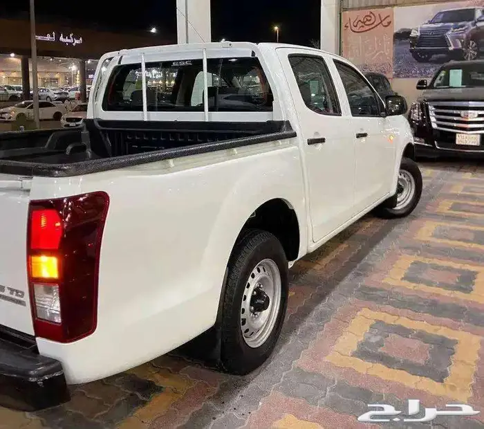 للبيع ايسوزو ديماكس 2022 غمارتين ديزل سعودي 15