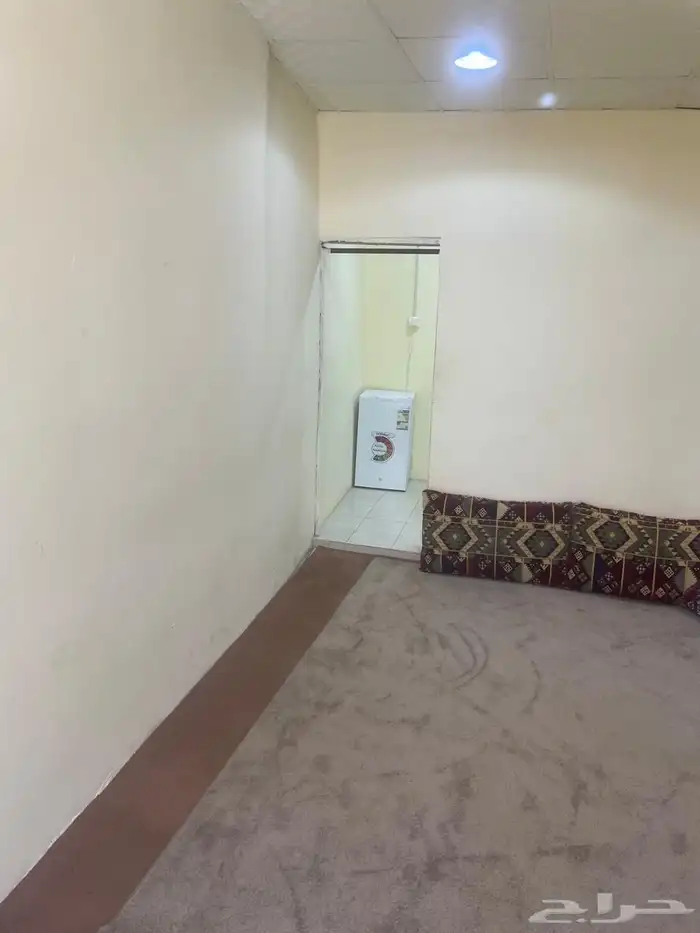 عيون الجواء سكن. عزاب 1