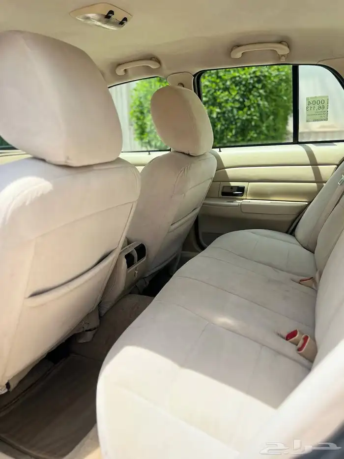 فورد كروان فكتوريا 2012 ماشي 270 الف (تم البيع) 24