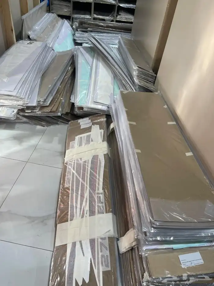 خطوط لاندكروزر 2025 12