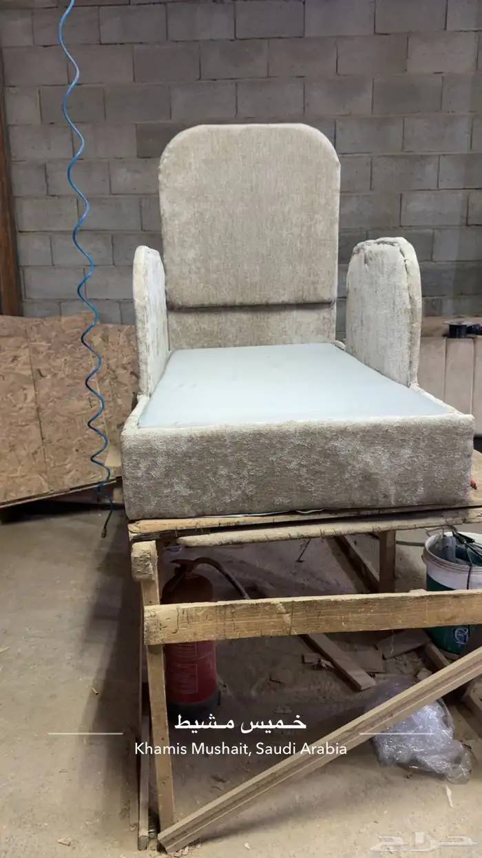 سرير اطفال 1