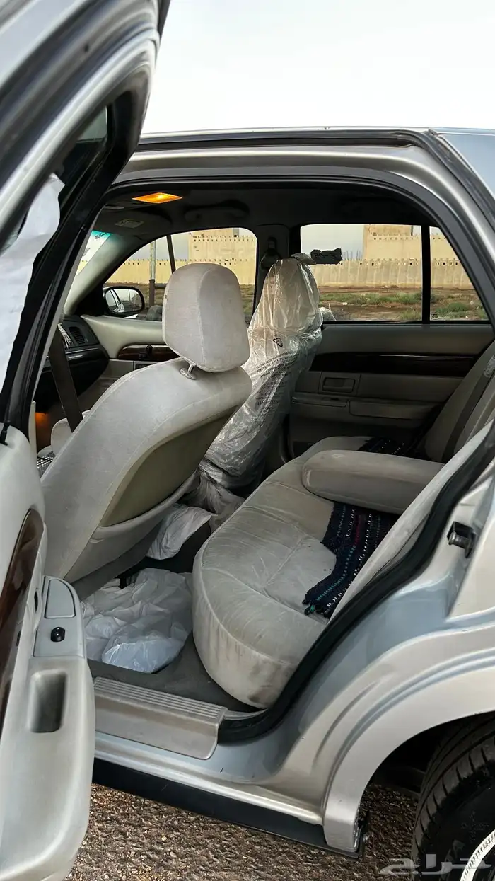 فورد ماركيز 2003 23