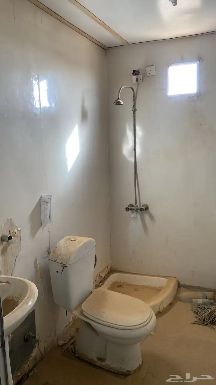 بركسات وكونتينرات 13