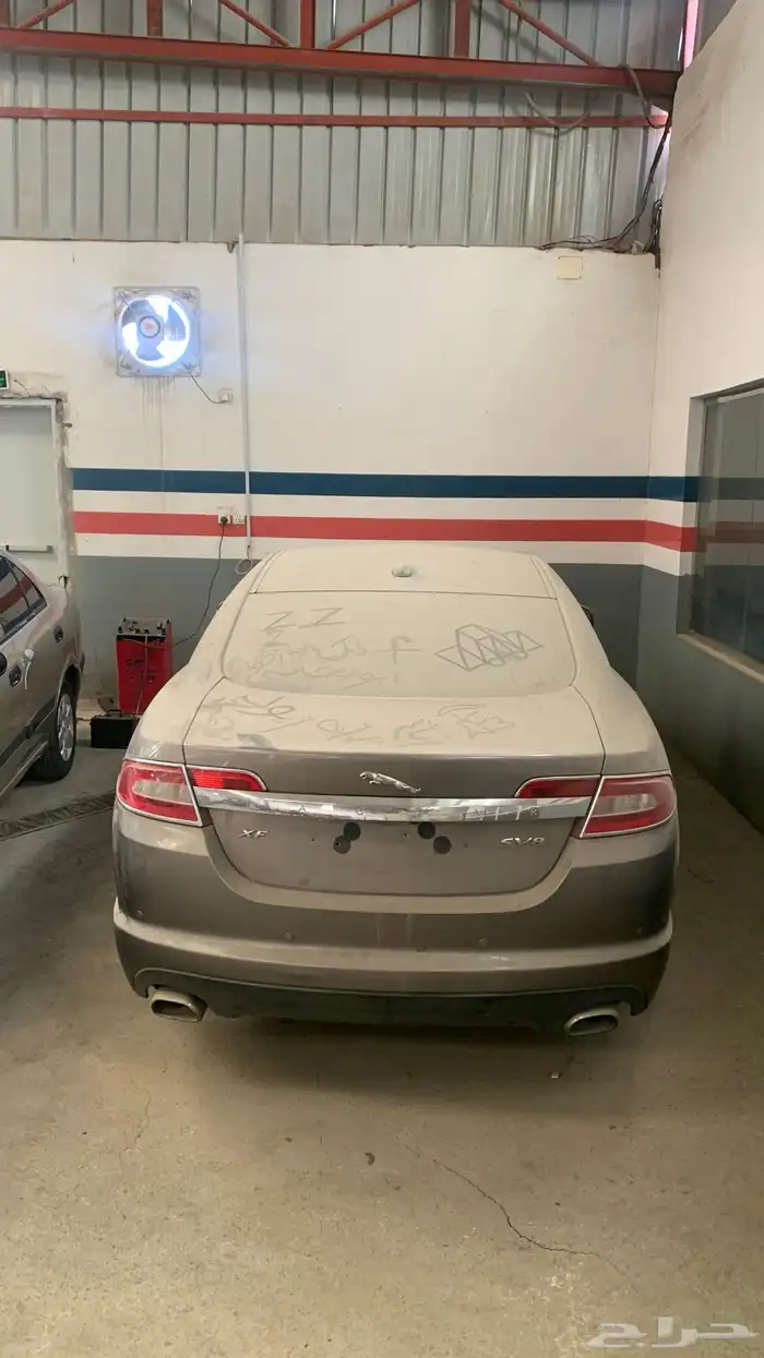 جاقوار 2009 XF SV8 0