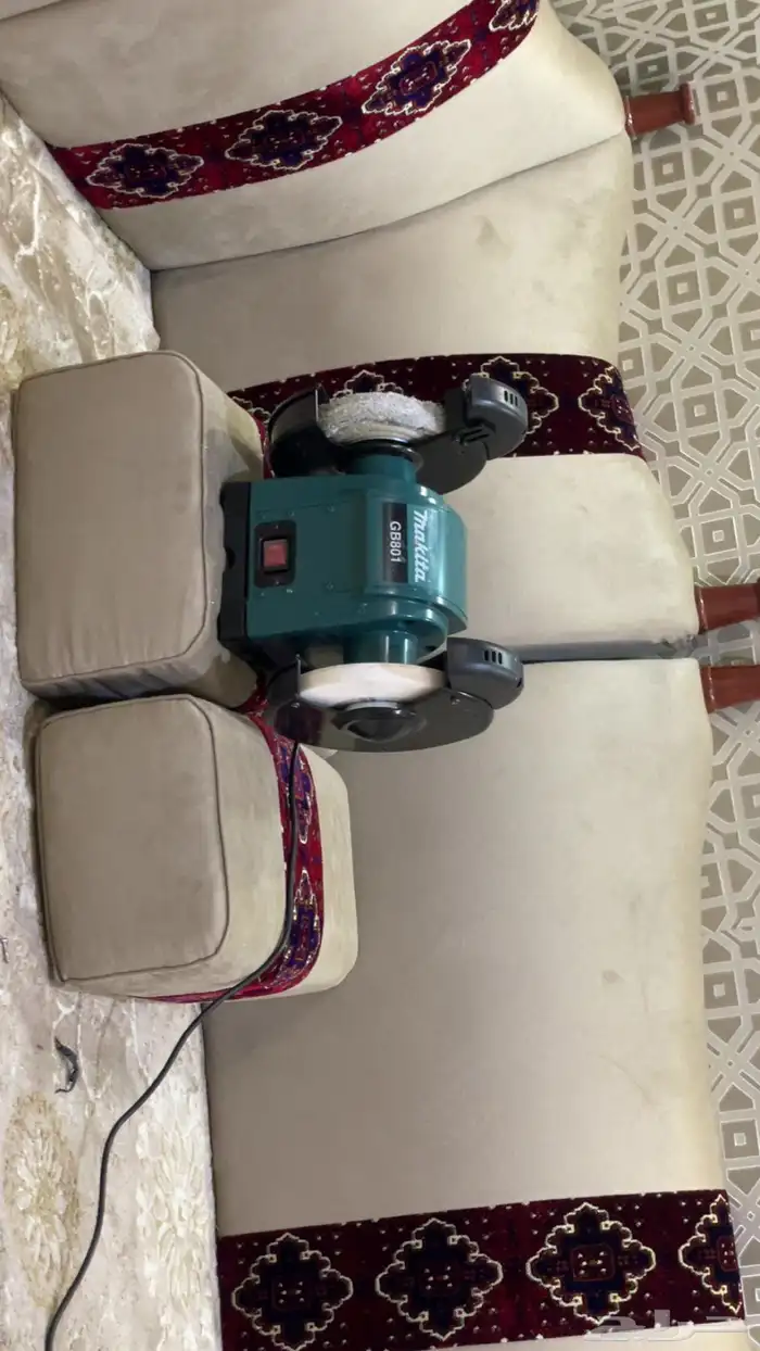 ماكينة جلخ وتلميع المعادن من ماركة MAKITA آخو الجديد استعمل 0