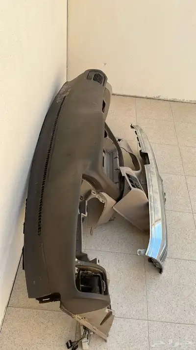قطع غيار تيوتا داخلية لاند 0