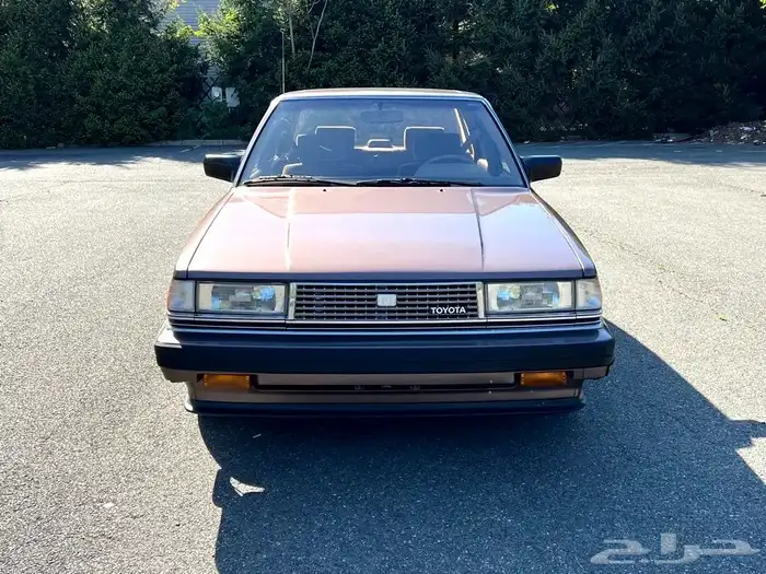 تويوتا كرسيدا لكجري 1986 TOYOTA CRESSIDA 4