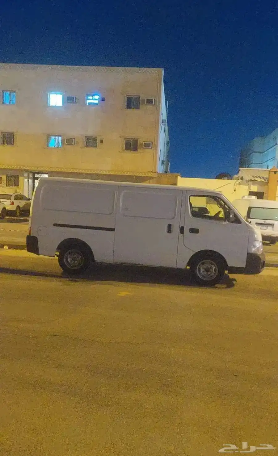 للايجار باص بضاعة 1