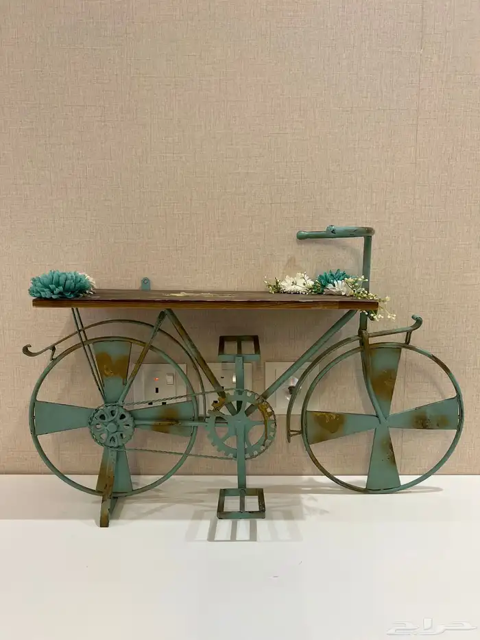 طاولات استخدام نظيف 3