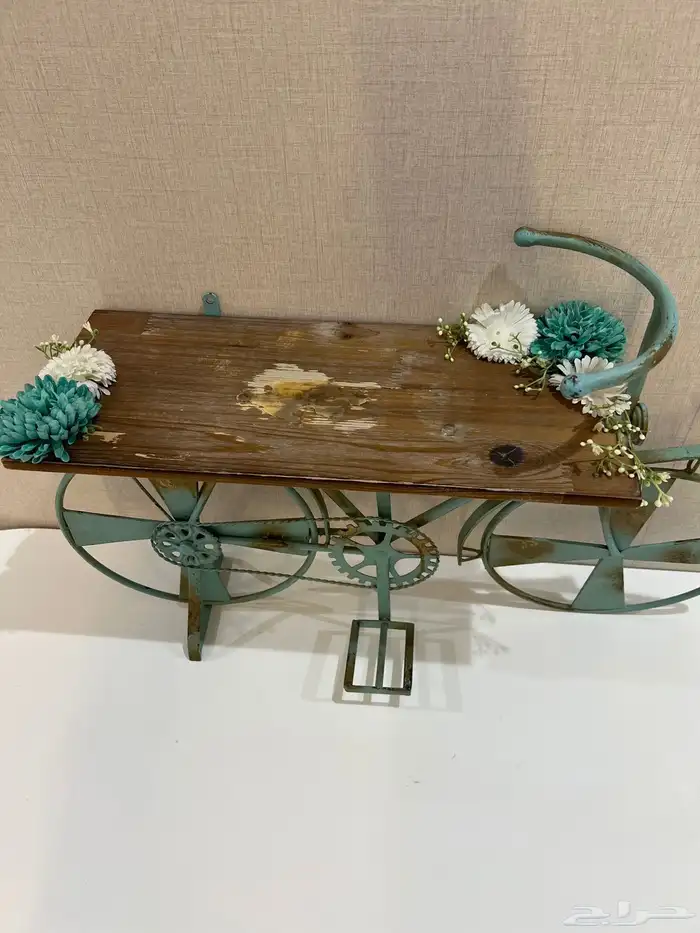 طاولات استخدام نظيف 4