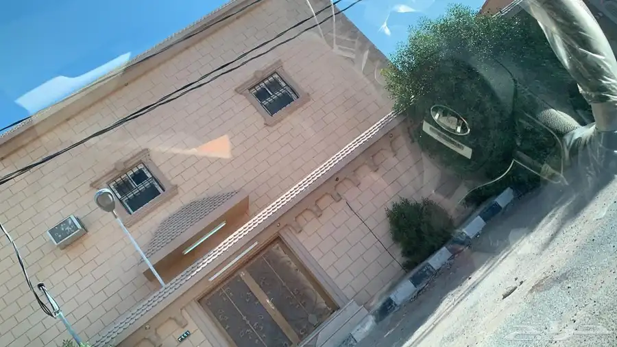 للبيع فيلا بحي أشبيليه بمحافظة عفيف 0