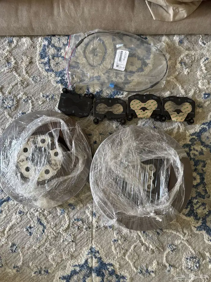 فحمات و هوبات بي ام دبليو الفئه السابعه 2024 0