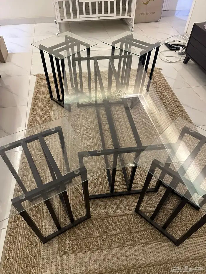 طاولة خدمة زجاجية 0