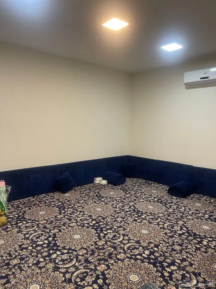 للبيع إستراحة جديدة بالعيينة 19
